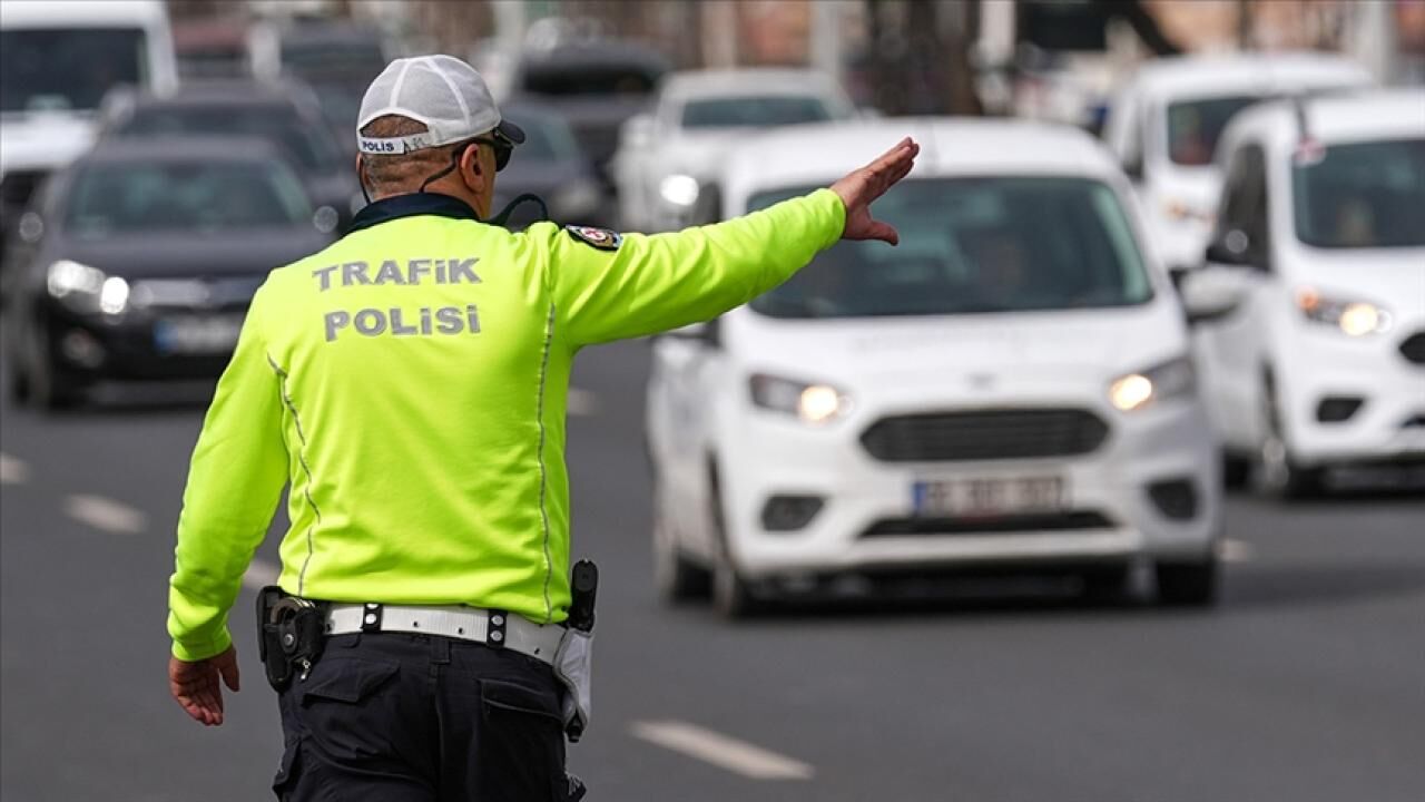 İstanbullular dikkat! Bazı yollar yarın trafiğe kapatılacak