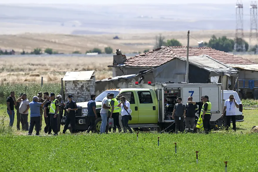 Ankara'da Düşen Helikopterden Acı Haber (1)