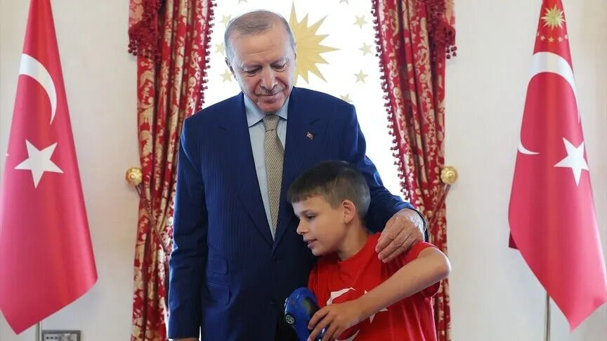 Cumhurbaşkanı Erdoğan'dan anlamlı kabul