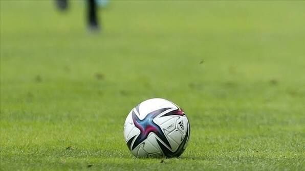 İki kez Ballon d'Or kazanan efsane futbolcu kansere yenik düştü