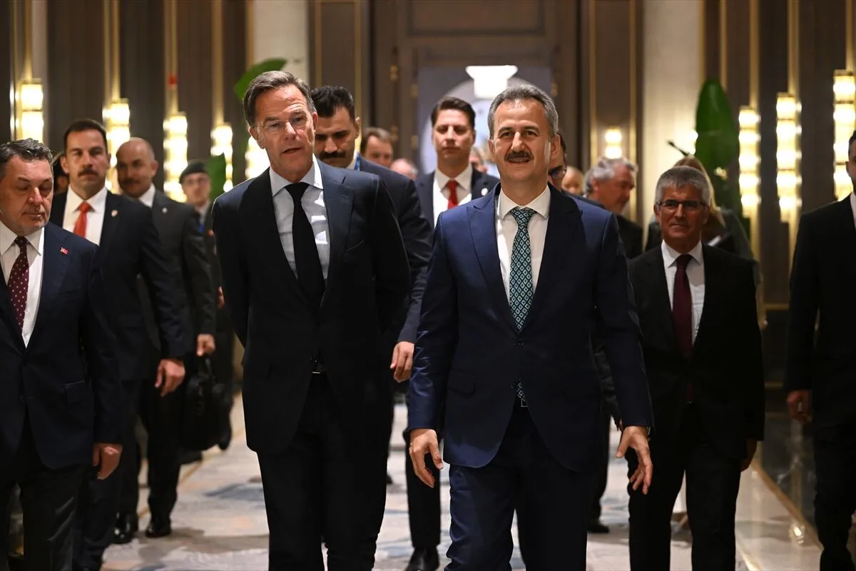Havalimanında Cumhurbaşkanlığı Savunma Sanayii Başkanı Haluk Görgün Ve Yetkililer, Rutte'yi Karşıladı