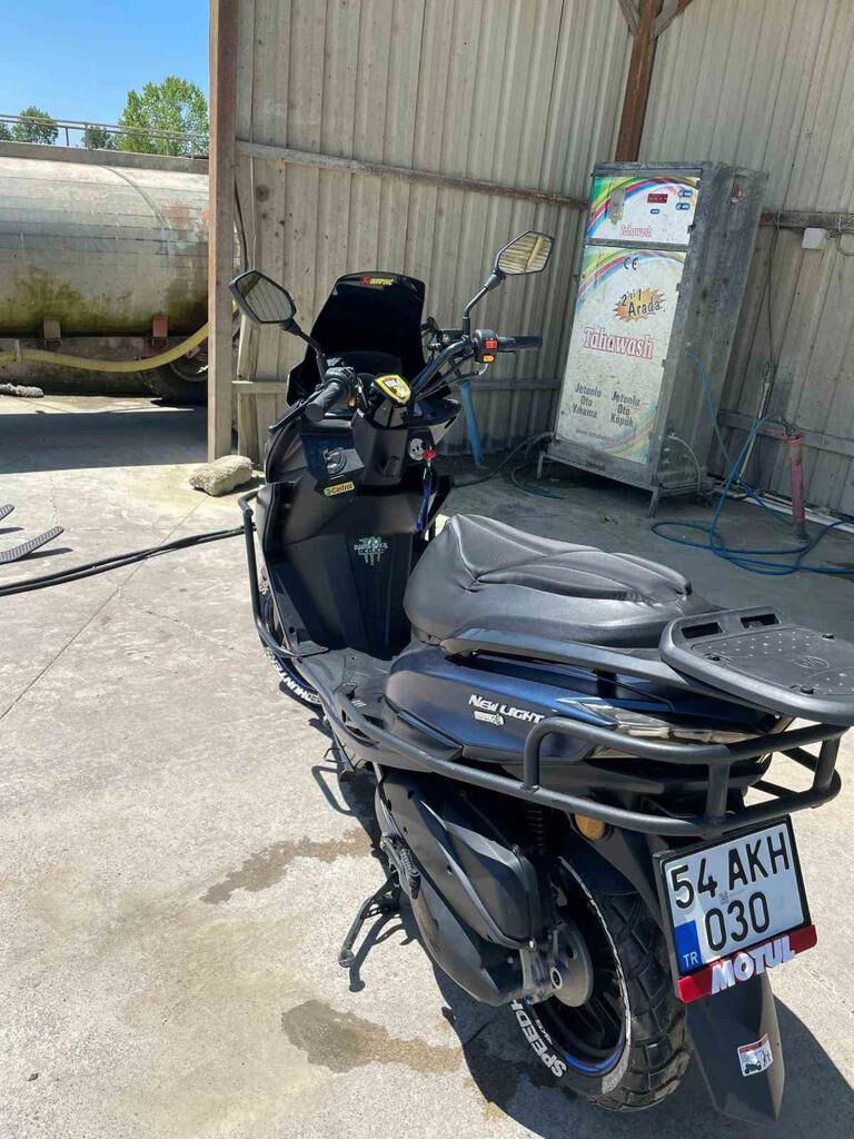 Hayatının En Pahalı Döneri Oldu 200 Bin Lira! (1)