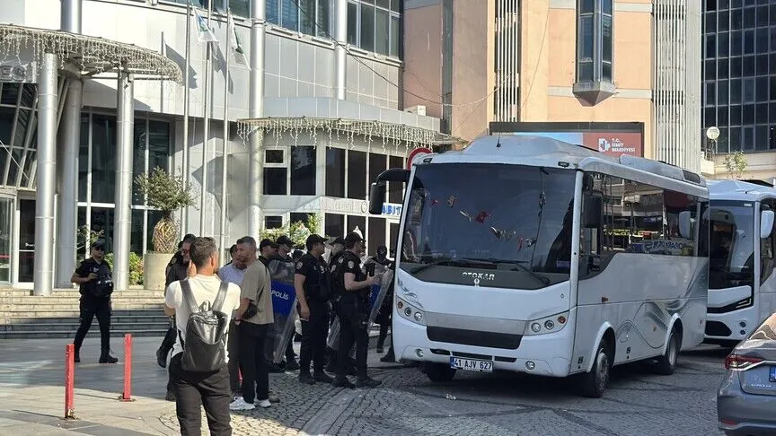 Izmit Belediyesi Operasyon