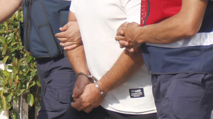 Tutuklama Kelepçe Jandarma