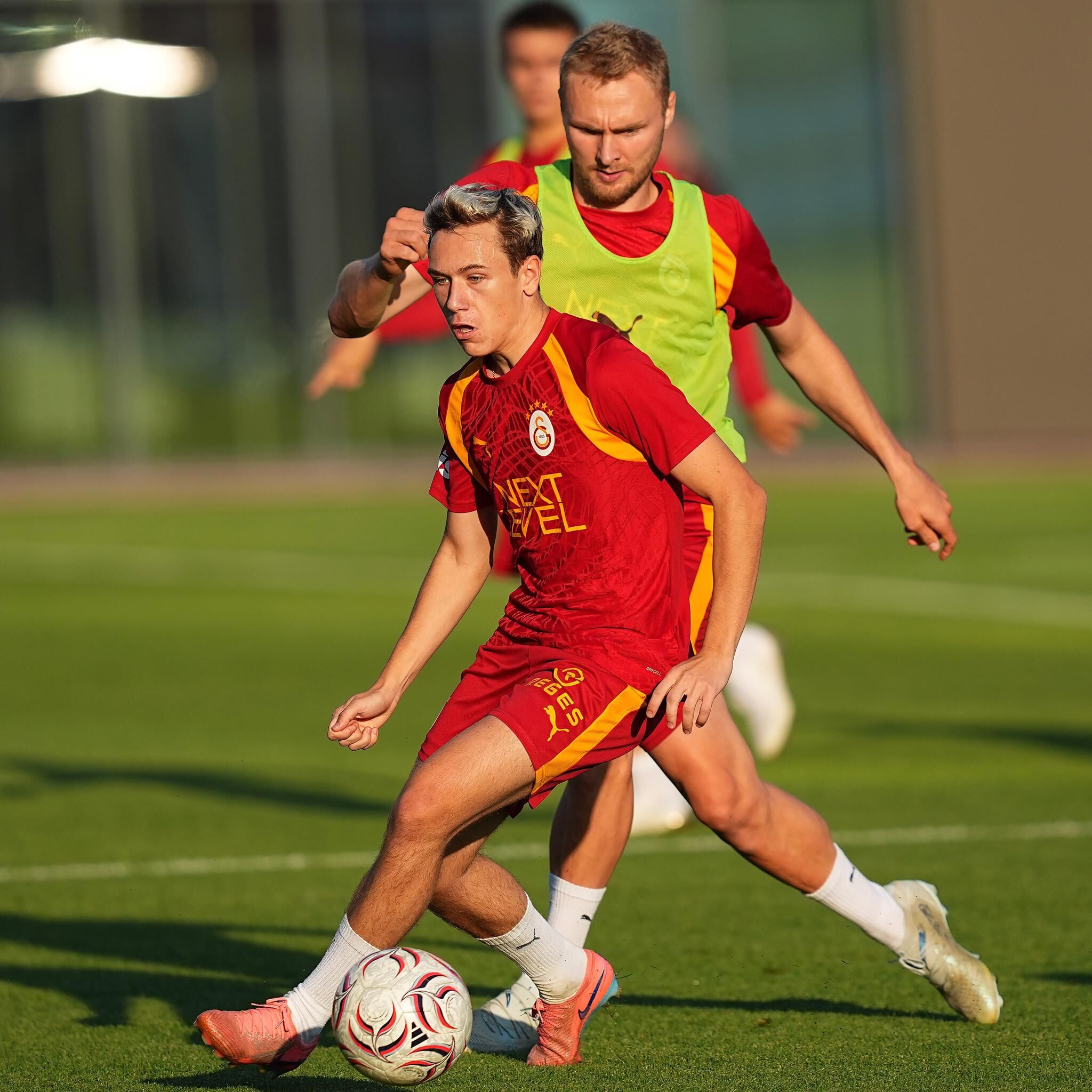 Aleksey Batrakov Galatasaray (5)