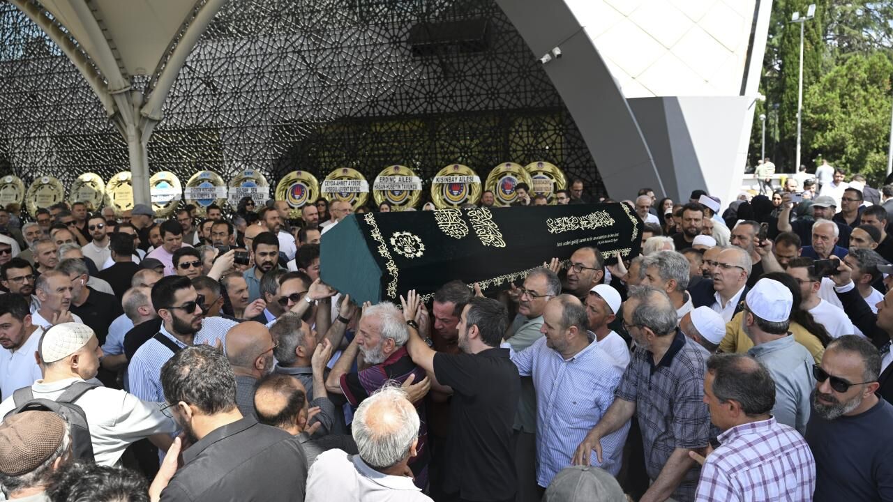 Ali Haydar Haksal Kimdir (1)