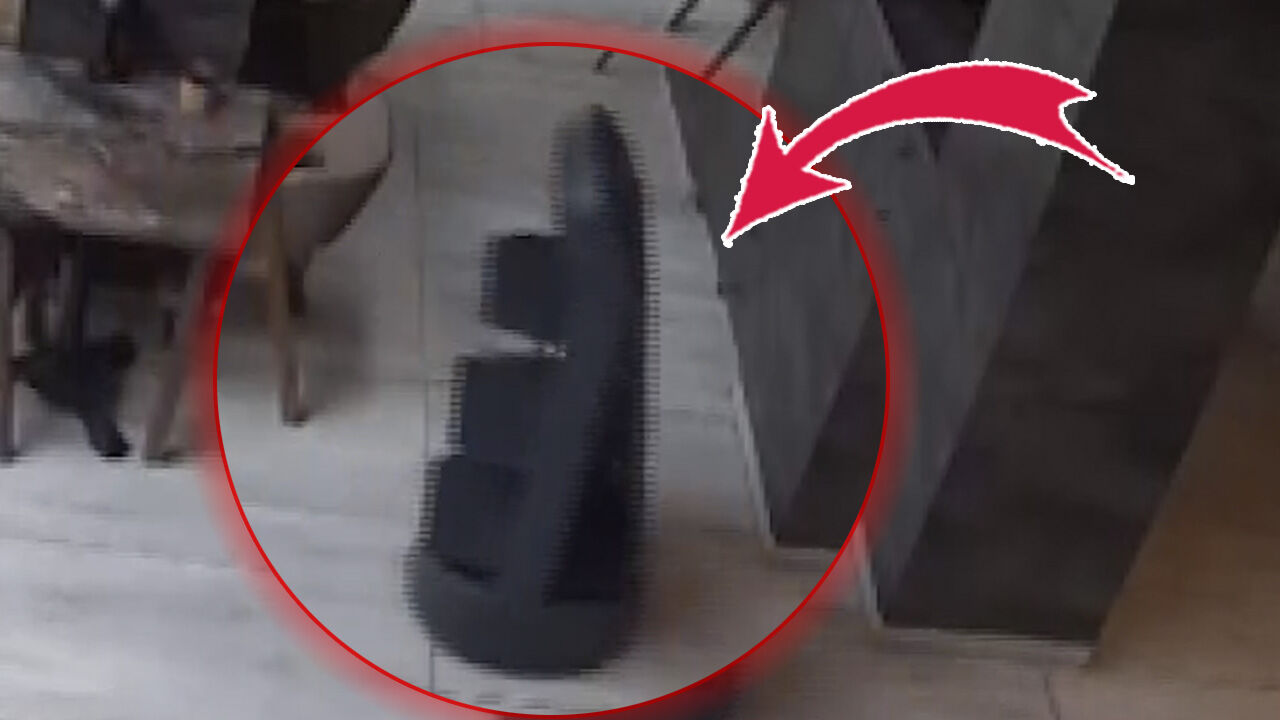 Robot bile iş stresine dayanamadı! Mesaiden böyle kaçtı