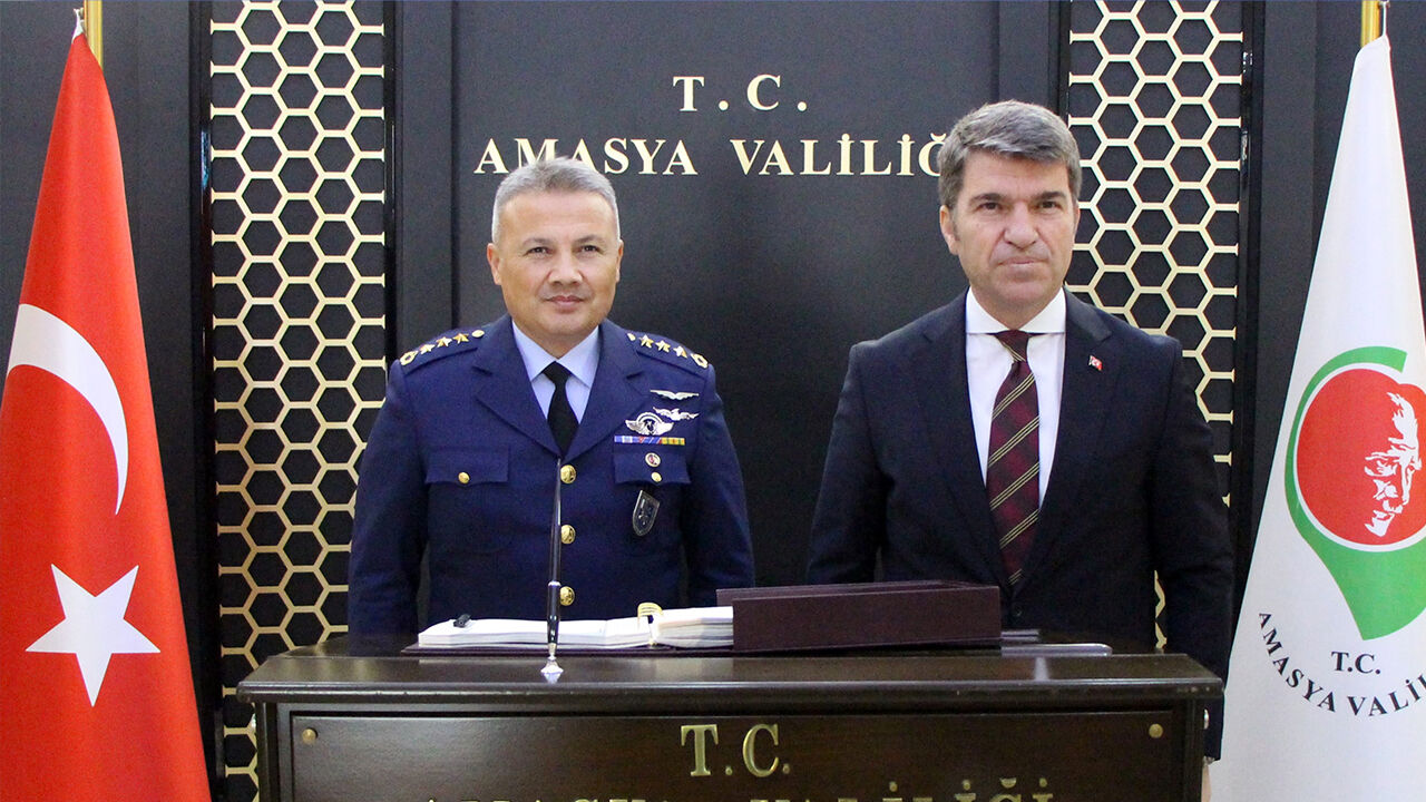 İlk Türk astronot Alper Gezeravcı yeni görevine başladı