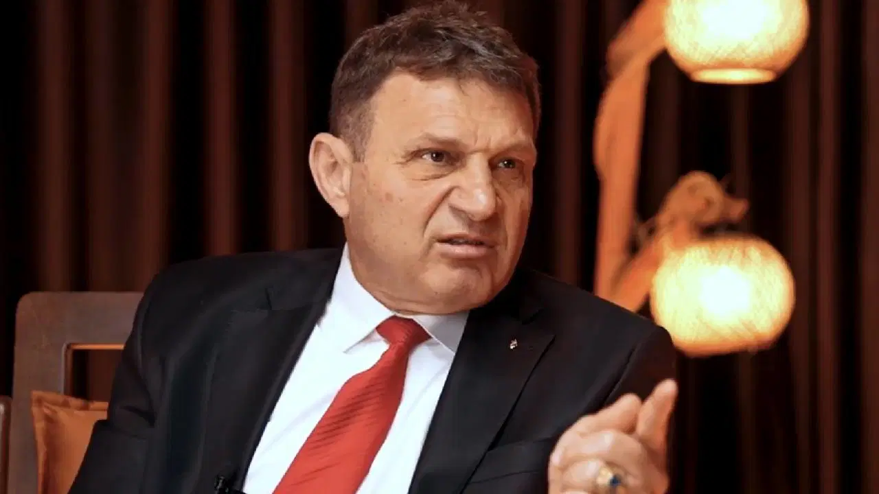 Emekli Amiral Türker Ertürk