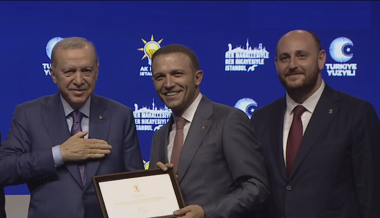 3 CHP'li belediye AK Parti'ye geçti!