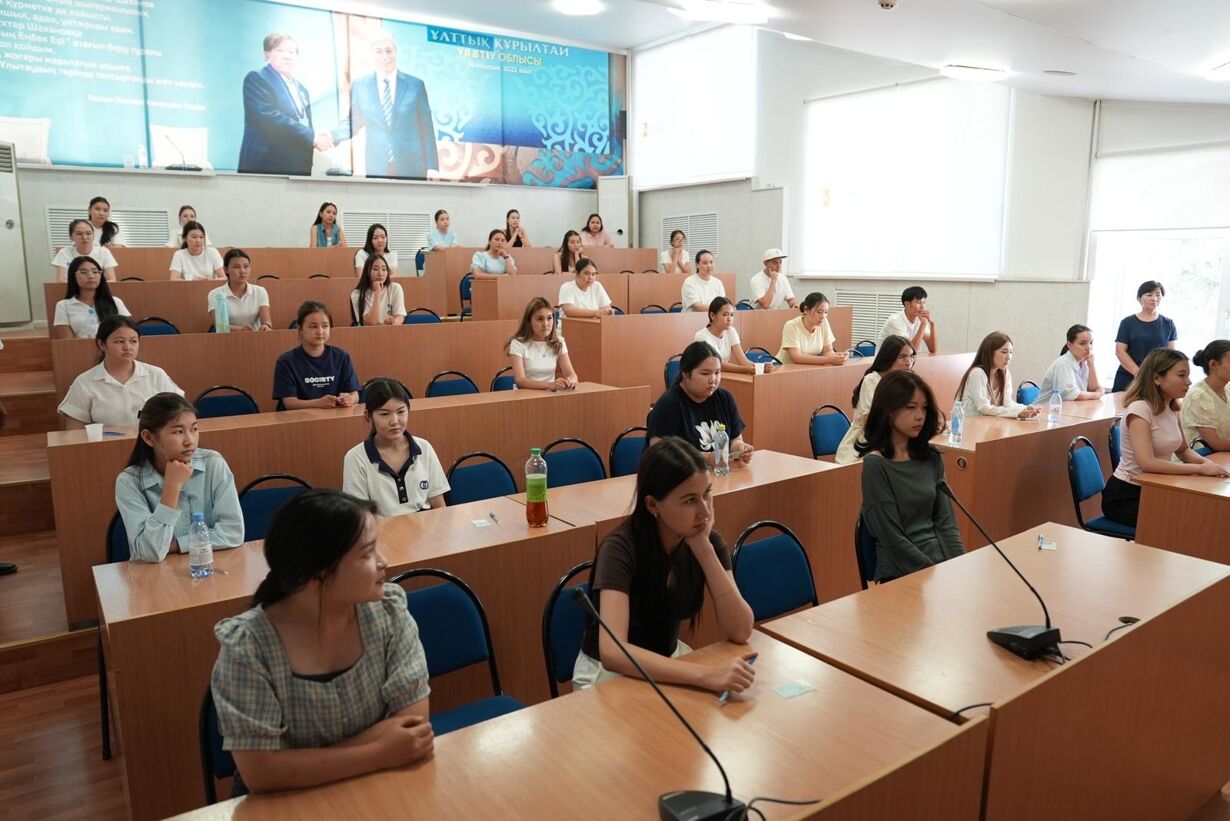 Gazi Üniversitesinin Kazakistan Şubesi İlk Öğrencilerini Kabul Etti (4)