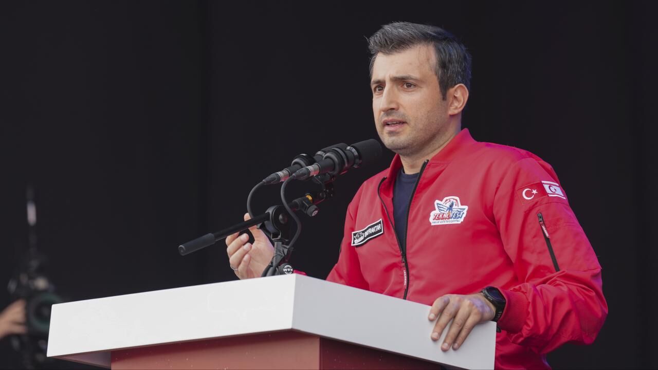 Selçuk Bayraktar: Bu bir bağımsızlık mücadelesidir