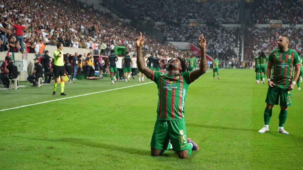 Amed 3 1 Besiktas Mac Sonucu Ozet Süper Lig 6.Hafta Puan Durumu (3)