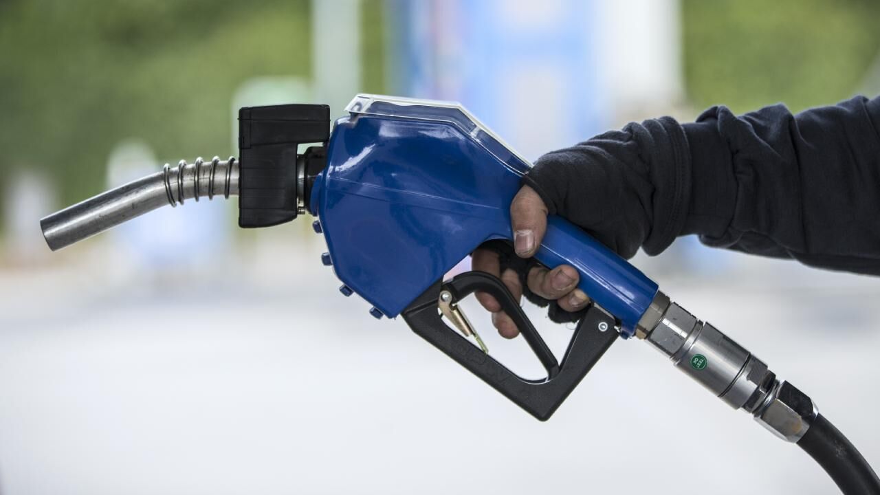 Benzin Motorin Mazot Litresi 100 Lira Ne Kadar Oldu Zam Var Mı Son Dakika Haber (1)