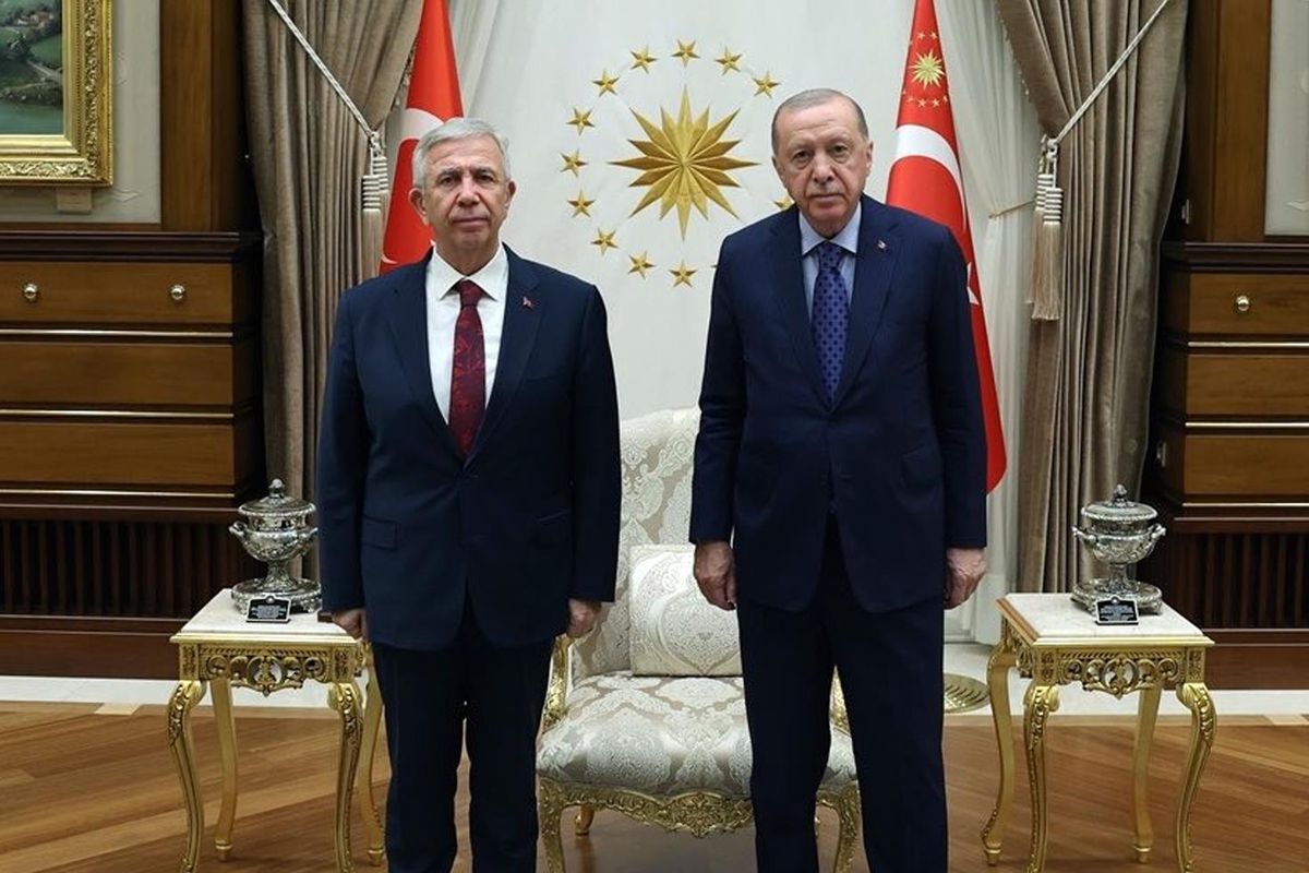 Cumhurbaşkanı Erdoğan Mansur Yavaş'ı Kabul Etti