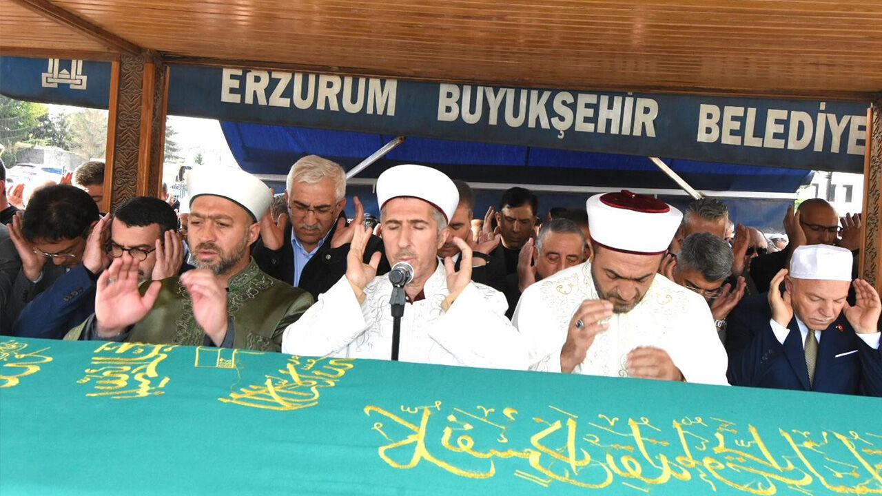 AK Partili vekilin acı günü