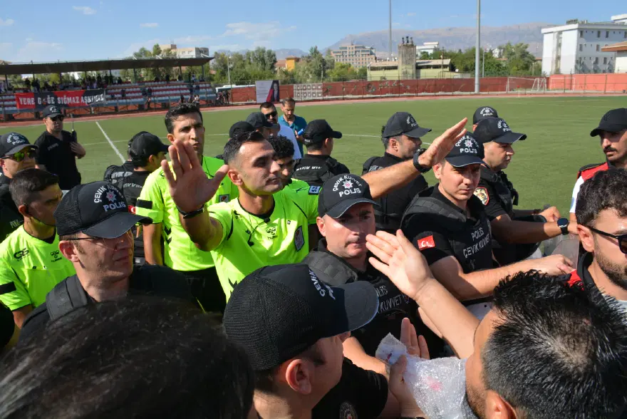 ZTK'da yapılan hata maçı iptal ettirdi! (Cizre Belediyespor-Hakkari Zapspor)