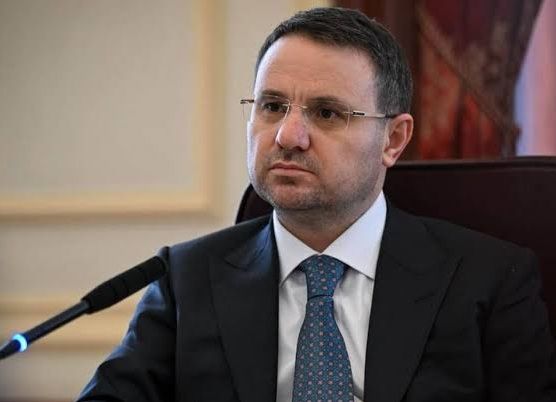 Akın Gürlek 3