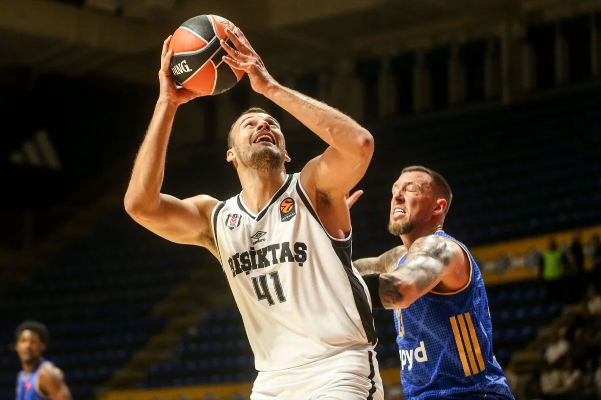 Basketbol Beşiktaş Bjk (2)