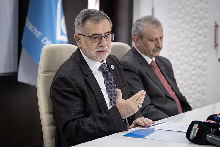 "Hiçbir çekincem yok" Türkiye Diyanet Vakfı eski genel müdüründen hodri meydan