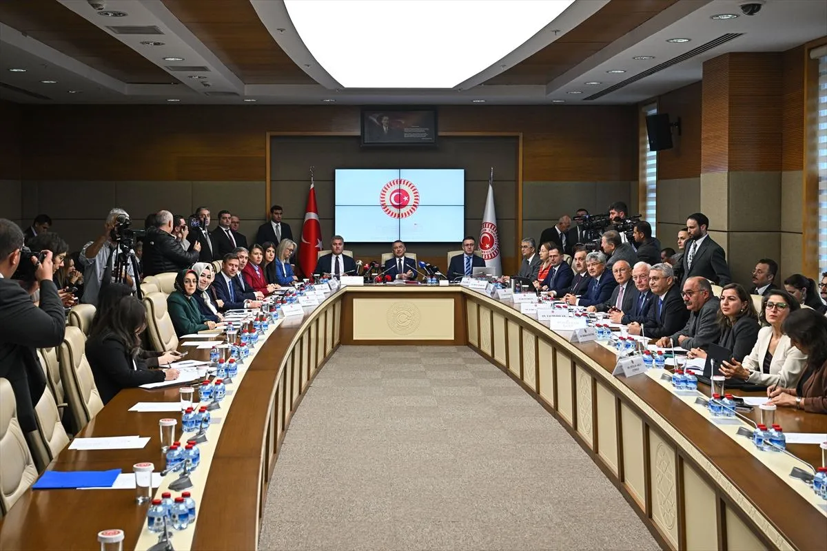 Mekke Anlaşması komisyonda kabul edildi!