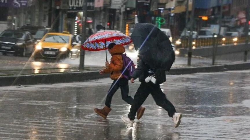 Kocaeli ve Sakarya'da okullar yarın (16 Ekim Cuma) tatil mi? Valilikler duyurdu