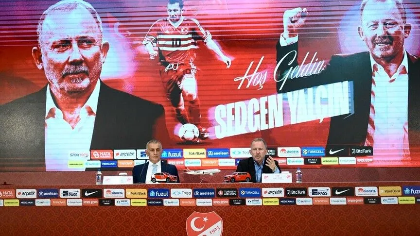 Sergen Yalçın imzayı attı duyurdu: Gelmek için can atıyor