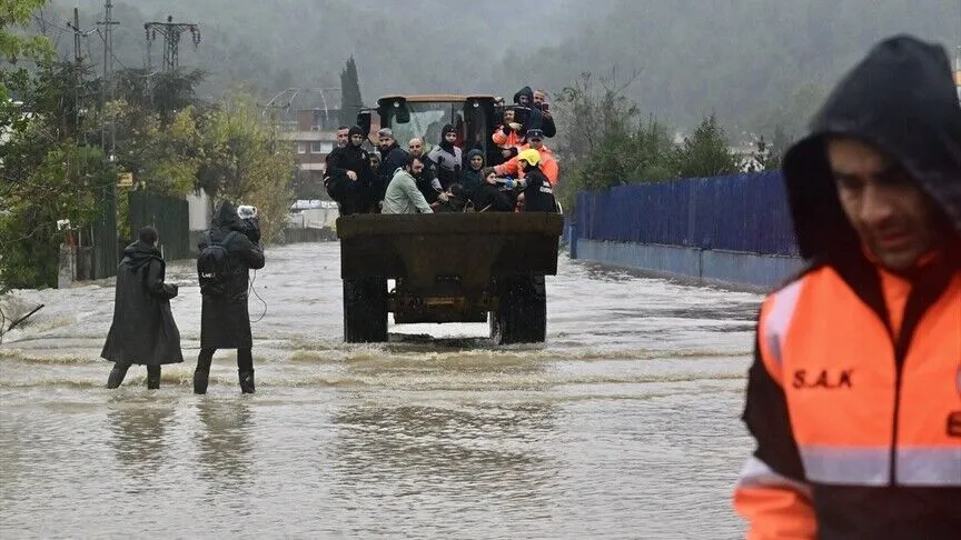 Yağmur 3